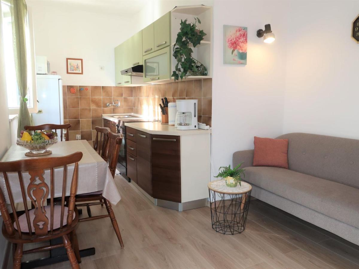 Apartment Neda - Rac134 By Interhome 라벡 외부 사진